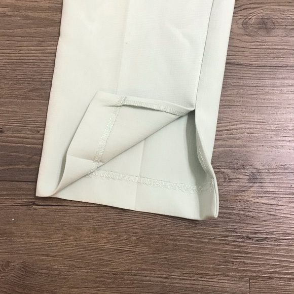 Pants - Picture 3 of 9